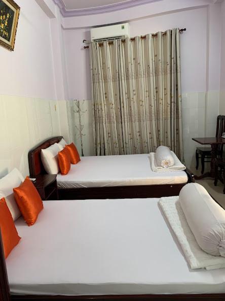 Hotel Khach San Tu Anh à Hà Tiên Extérieur photo