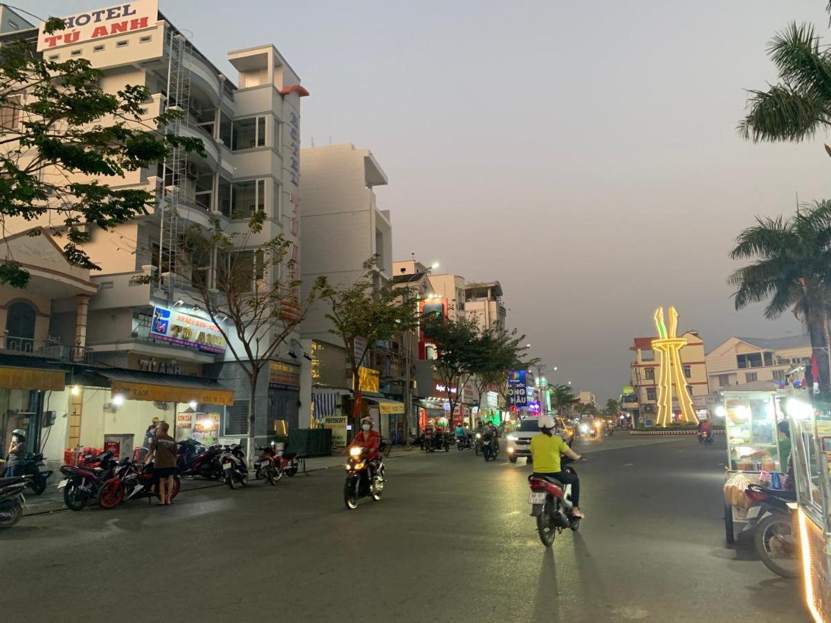 Hotel Khach San Tu Anh à Hà Tiên Extérieur photo